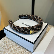 CHANEL 26S HEADBAND IN BEIGE AND BLACK TWEED 505319