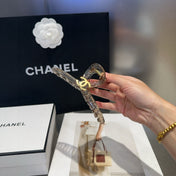 CHANEL 26S HAIR CLIP IN LIGHT BROWN ACETATE 512089