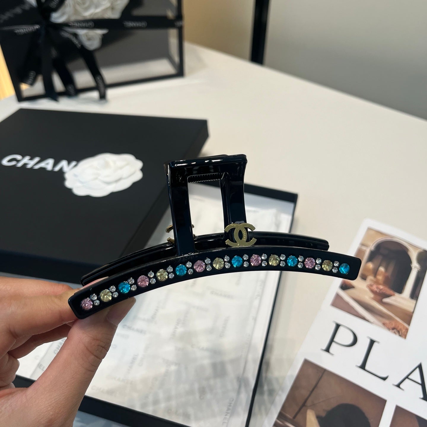 CHANEL 26S CLAW HAIR CLIP IN MULTICOLOR CRYSTAL 503110