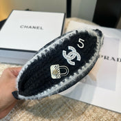 CHANEL 26S HEADBAND IN BLACK AND WHITE SHEARLING 505318