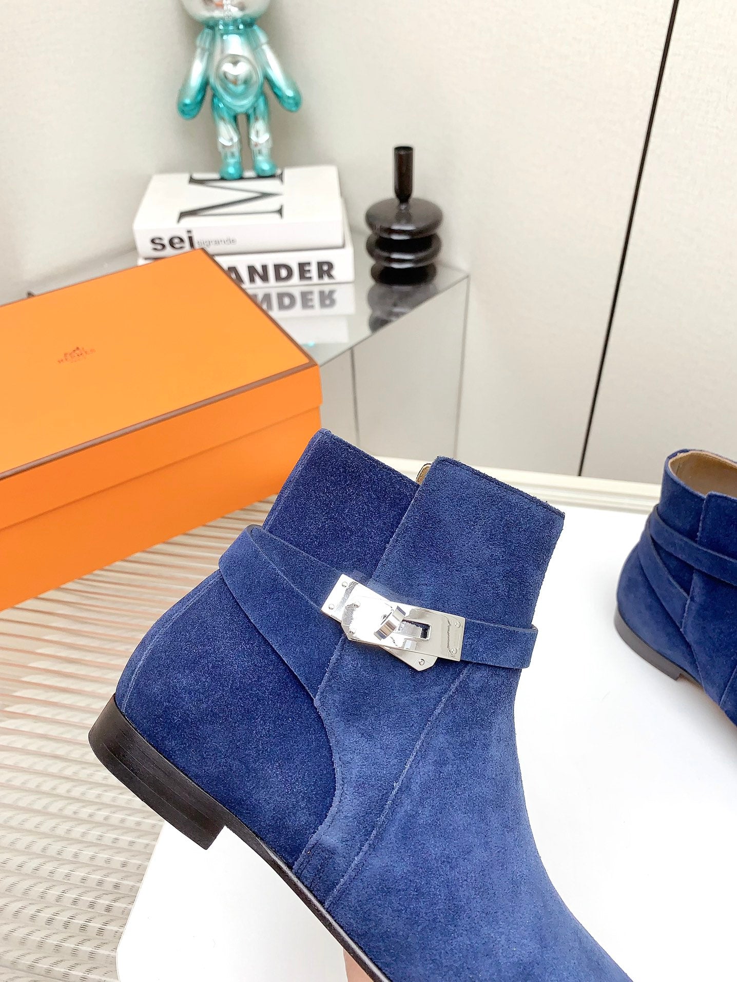 WOMEN'S NEO ANKLE BOOT IN COBALT BLUE SUEDE