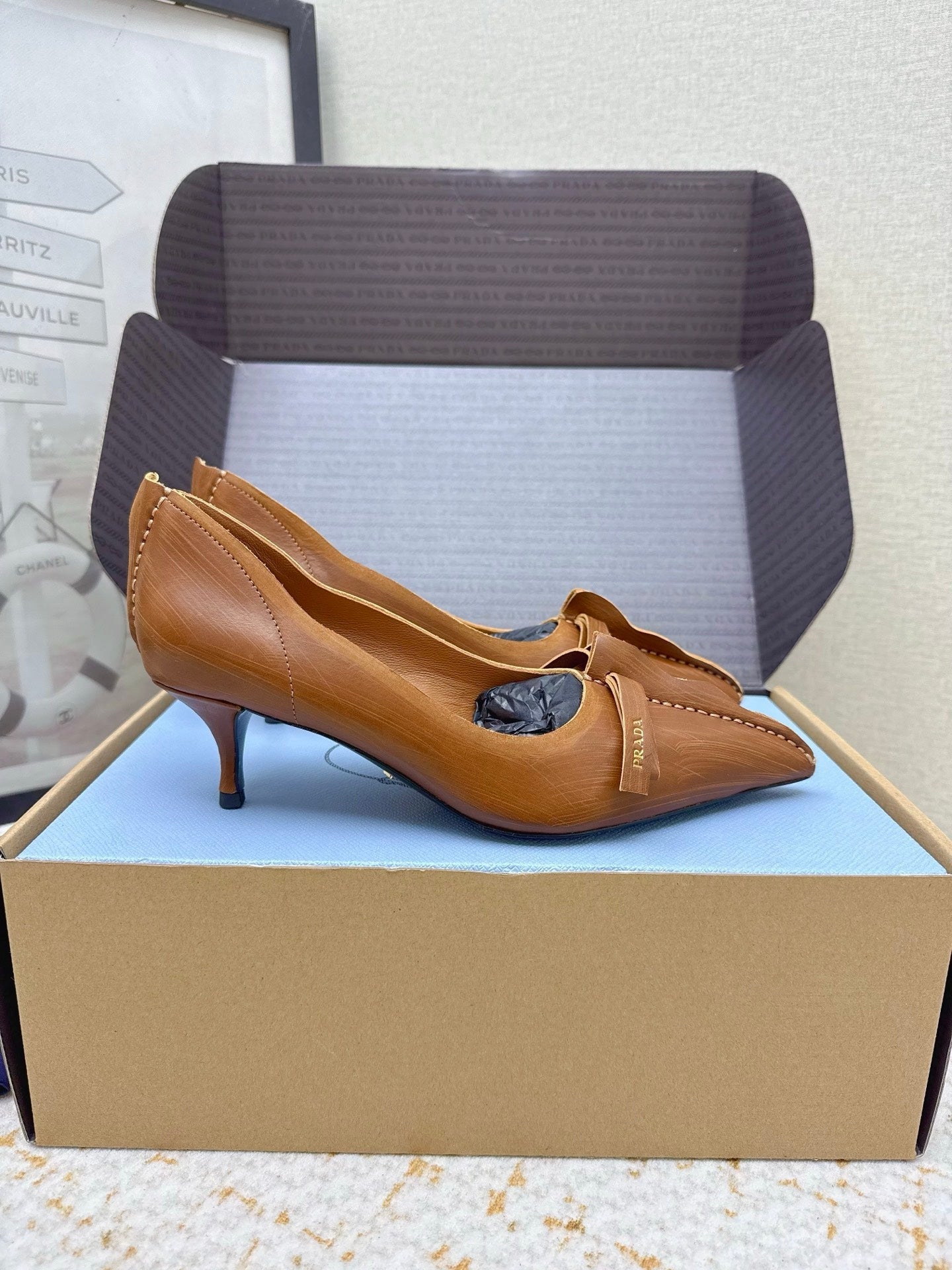 PRADA 26S ANTIQUED LEATHER PUMPS 55MM IN TAN BROWN CALFSKIN