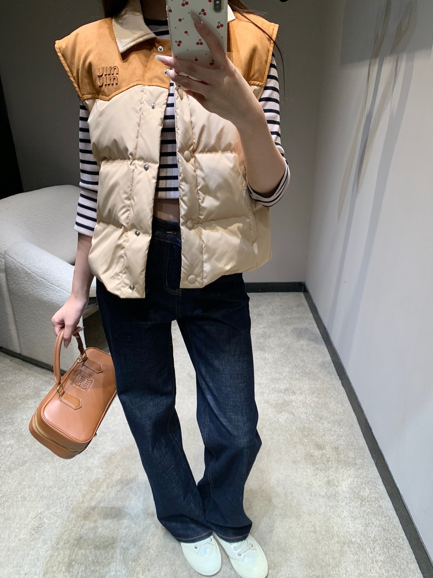 MIUMIU DOWN VEST STYLE 724