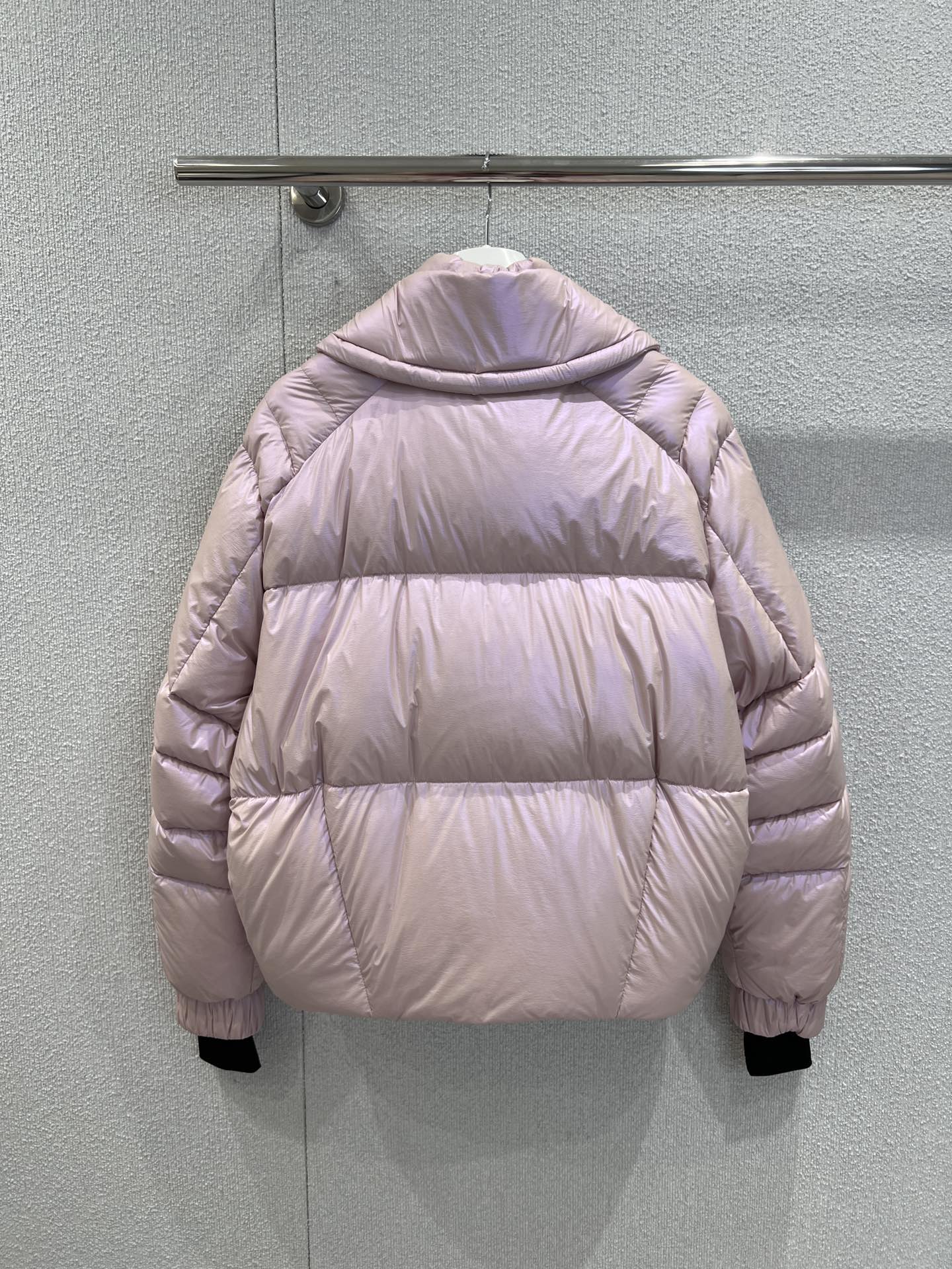 MONCLER 25S DOWN JACKET 297