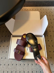 YSL 26S TWO-STRAP SANDALS IN DARK RED LAMBSKIN
