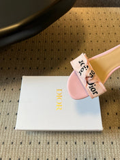 DIOR 26S DWAY SLIDE IN PINK FABRIC AND LAMBSKIN