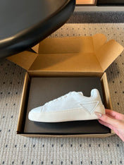 PRADA 26S LACE UP SNEAKERS 40MM IN WHITE CALFSKIN