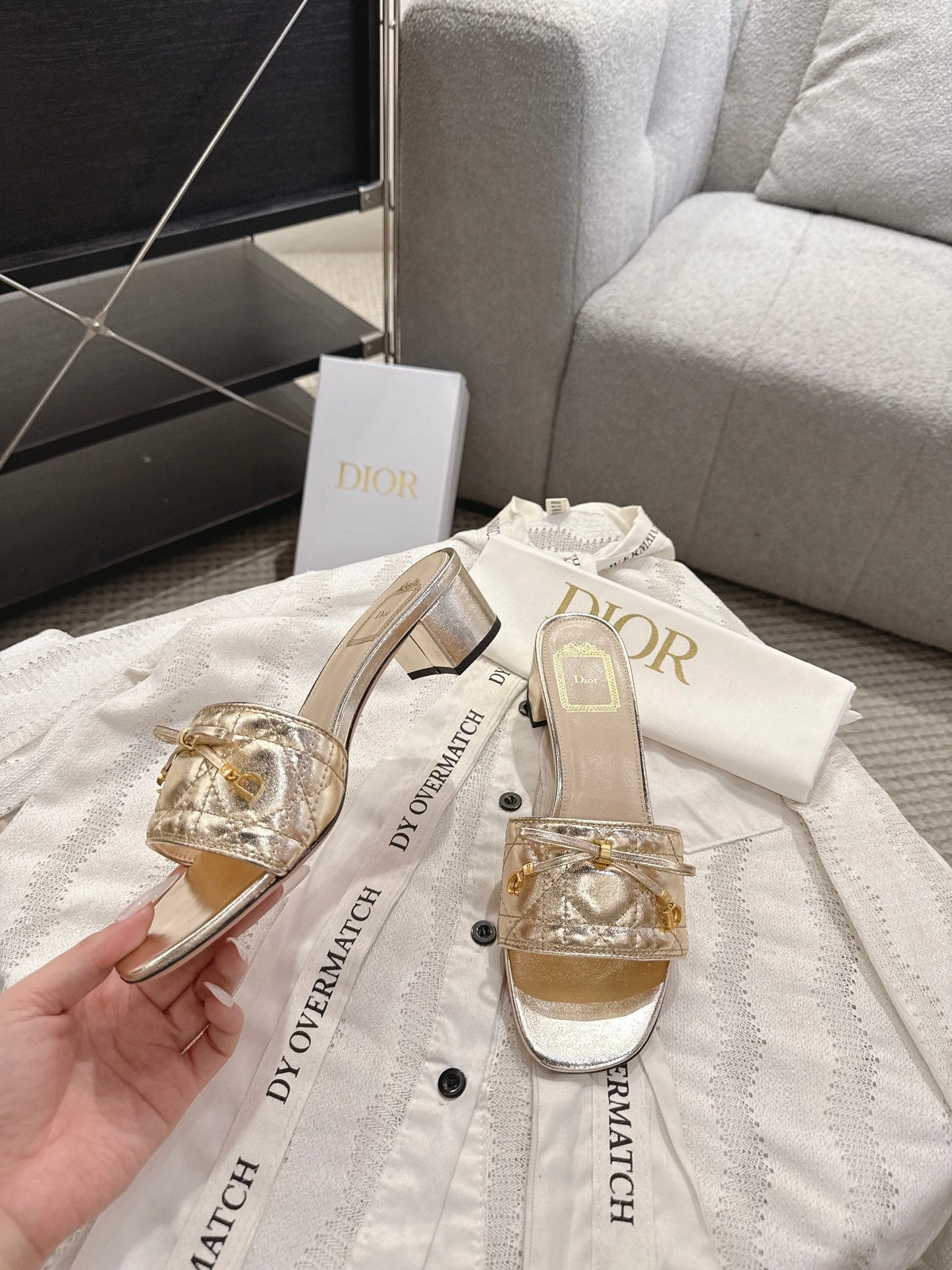 DIOR 26S HEELED MULES 45 MM IN GOLD QUILTED CALFSKIN GOLD HARDWARE