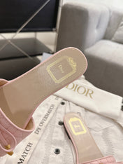 DIOR 26S FLAT MULES IN LIGHT PINK QUILTED CALFSKIN GOLD HARDWARE