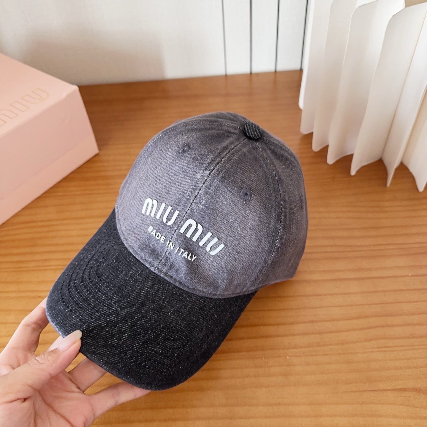 MIUMIU BASEBALL CAP STYLE 67