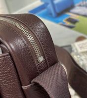 MEDIUM 23 PEBBLE MESSENGER BAG IN HICKORY BROWN SUPPLE GRAINED CALFSKIN