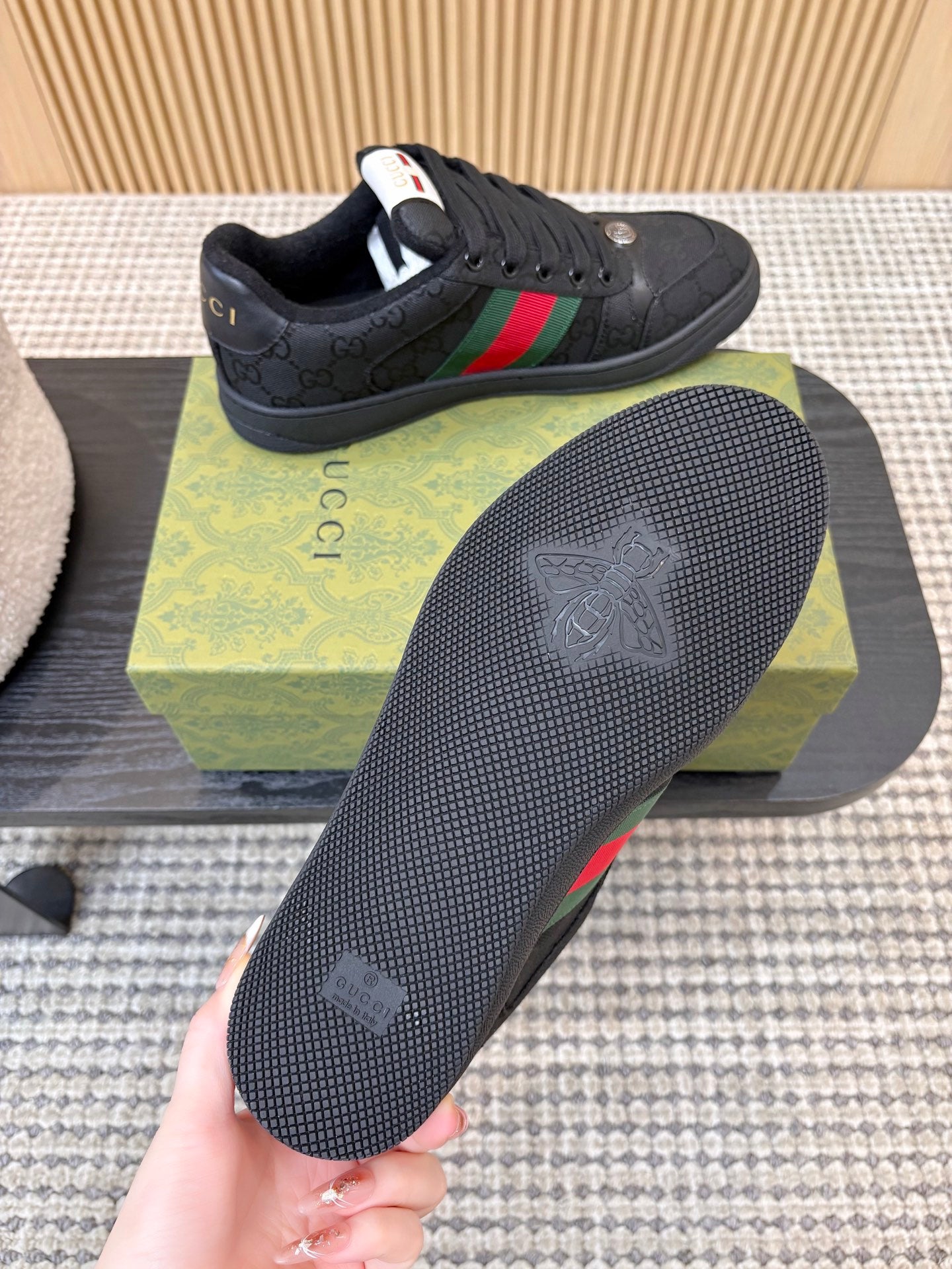 GUCCI 26S SNEAKERS IN BLACK GG CANVAS