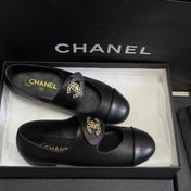 CHANEL 26S MARY JANE FLATS IN BLACK CALFSKIN WITH GOLD TONE CC LOGO
