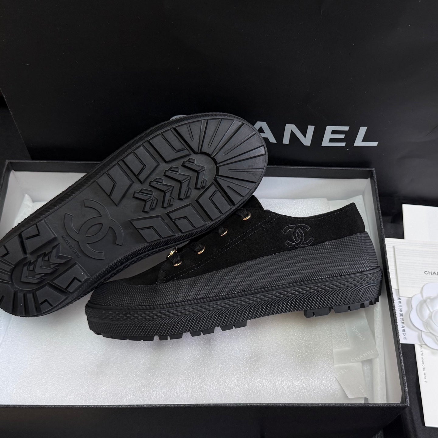 CHANEL 26S LOW TOP SNEAKERS IN BLACK SUEDE