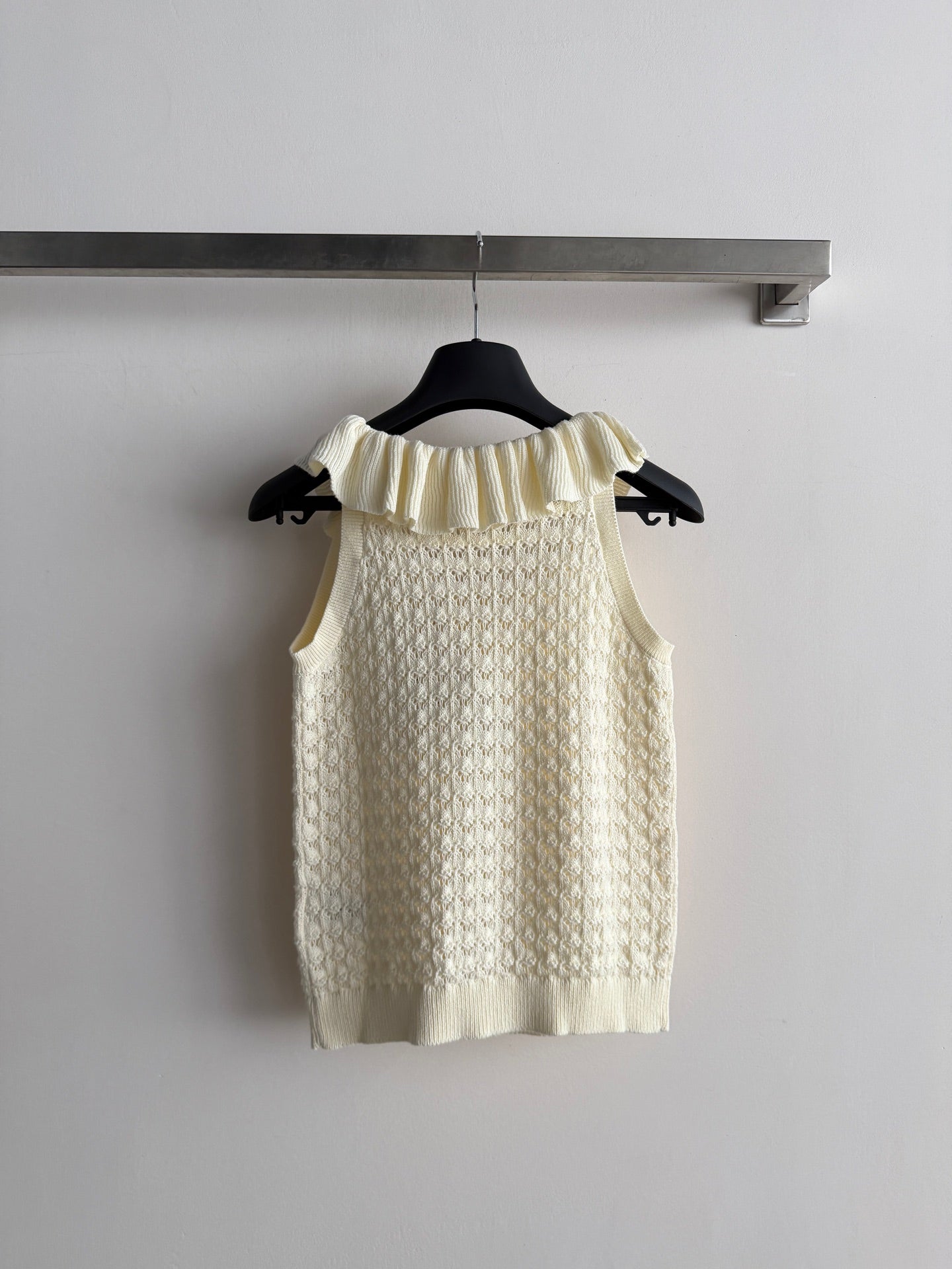 DIOR 26S PLEATED KNITTED VEST 1309