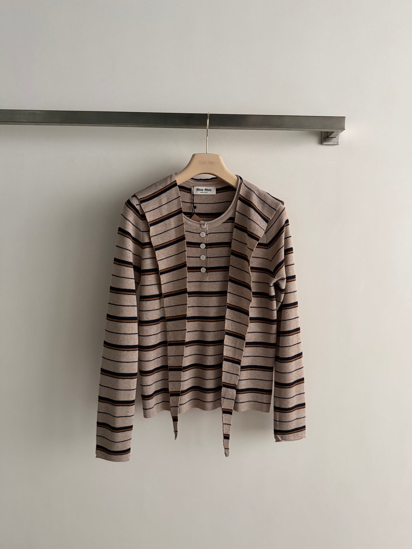 MIUMIU 26S SHAWL-COLLAR KNIT SWEATER 1504