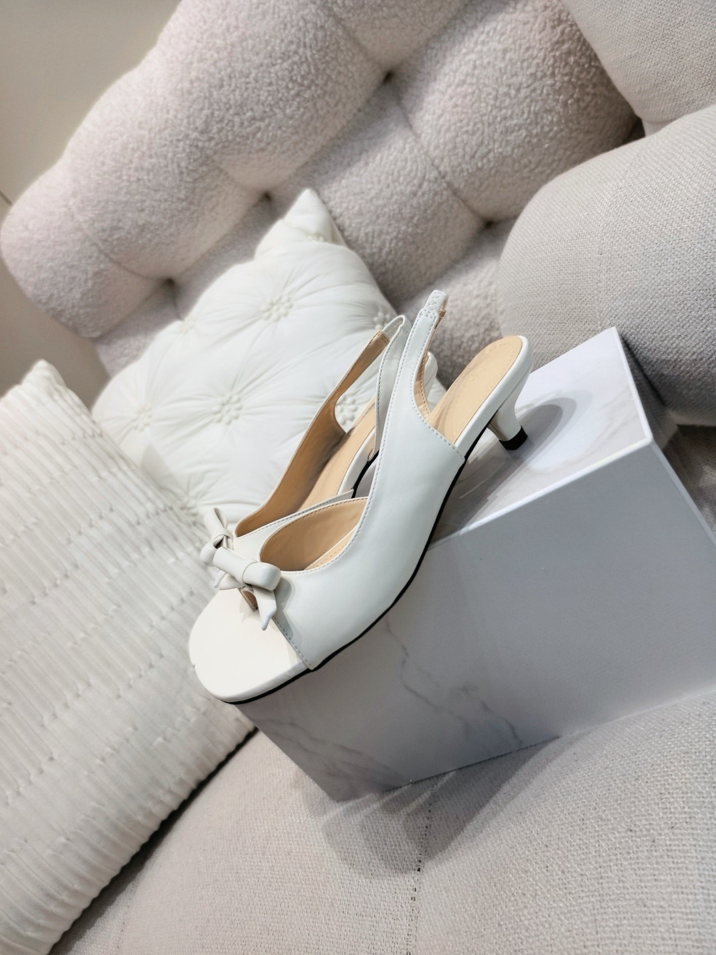 DIOR 26S BOW HEELED SLINGBACK SANDAL 45MM IN IVORY WHITE CALFSKIN