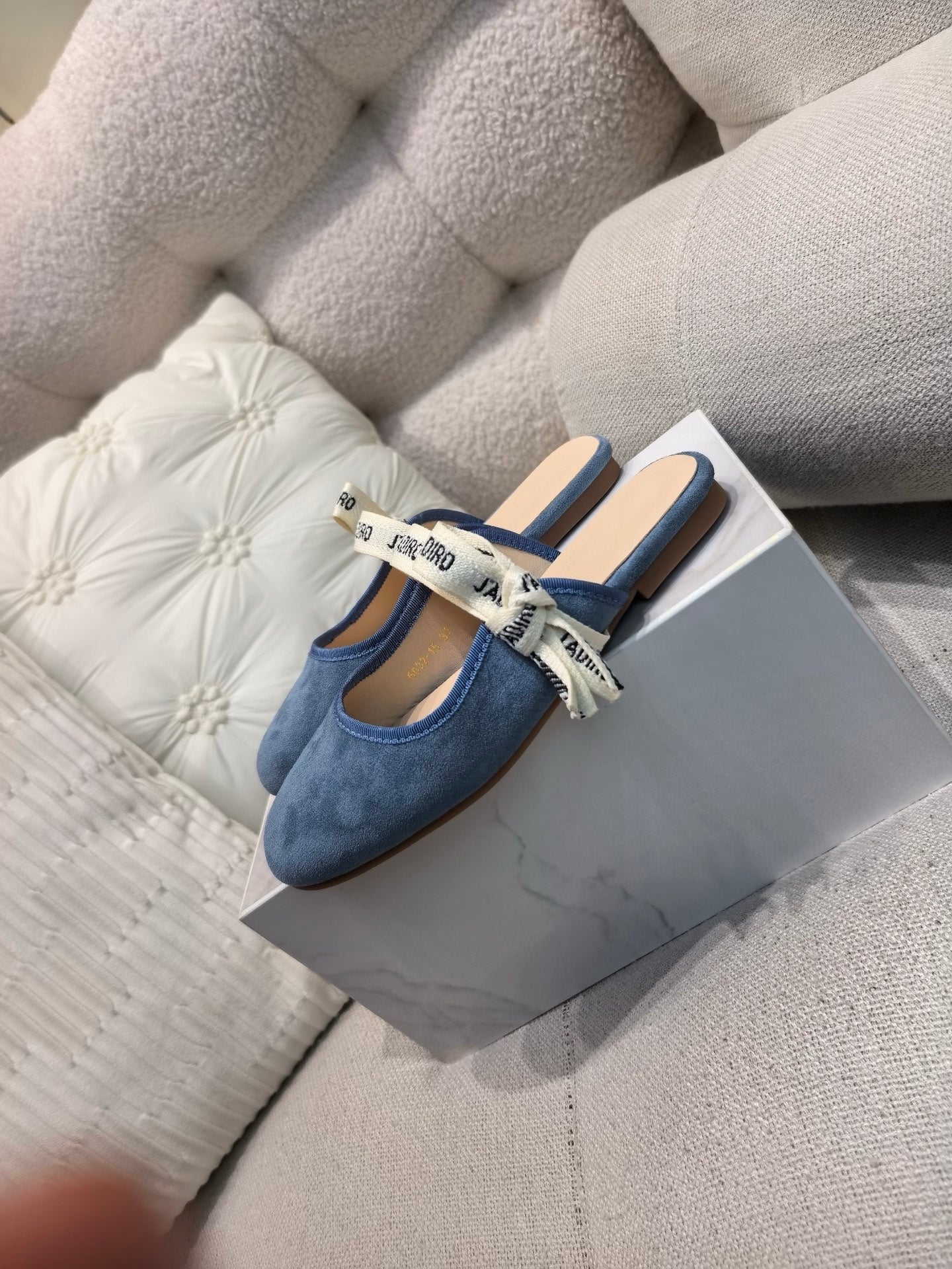 DIOR 26S FLAT MULES IN BLUE SUEDE WITH J'ADIOR BOW