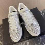 CHANEL 26S SNEAKER IN GOLD QUILTED CALFSKIN AND WHITE LOW TOP
