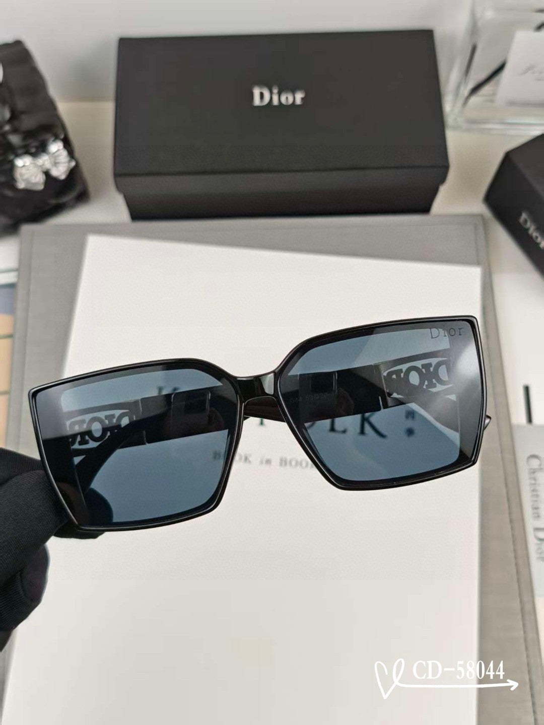 DIOR 26S ROUNDED SQUARE FRAME IN ACETATE 399979