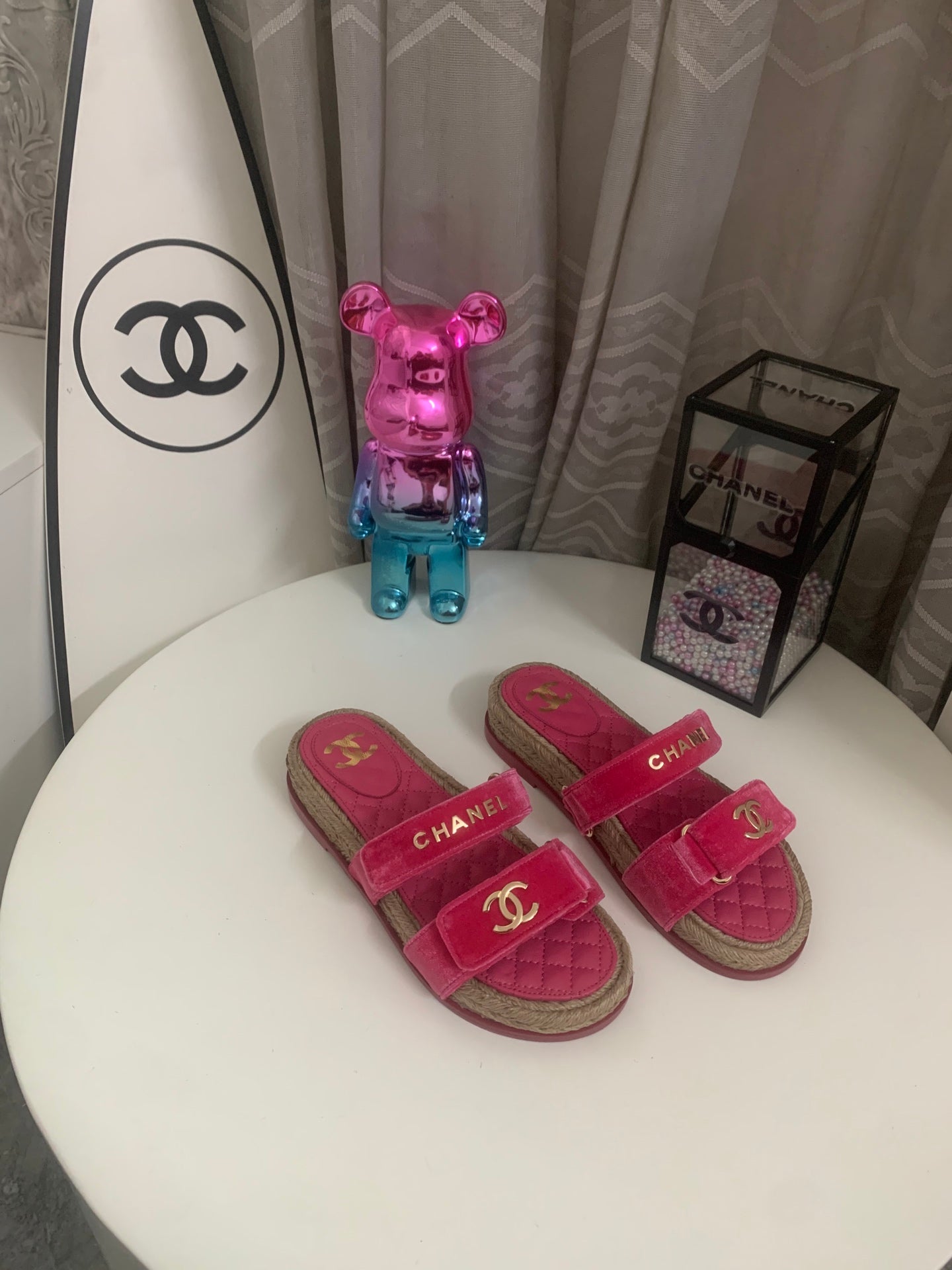CHANEL 26S SLIDE SANDALS IN PINK VELVET AND CALFSKIN WITH ROPE SOLE GOLD HARDWARE