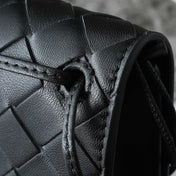 BOTTEGA VENETA 25S ANDIAMO POUCH 19 IN BLACK CALFSKIN GOLD HARDWARE