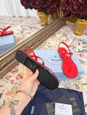 PRADA 26S THONG SANDALS IN RED CALFSKIN TRIANGLE LOGO