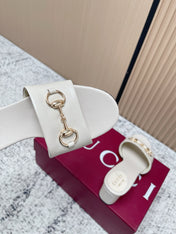 GUCCI 26S HORSEBIT MID-HEEL SANDALS IN CREAM WHITE CALFSKIN