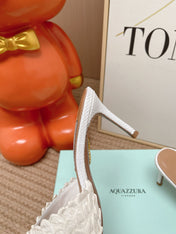 AQUAZZURA 26S HEELED MULES 80 MM IN WHITE WOVEN RAFFIA