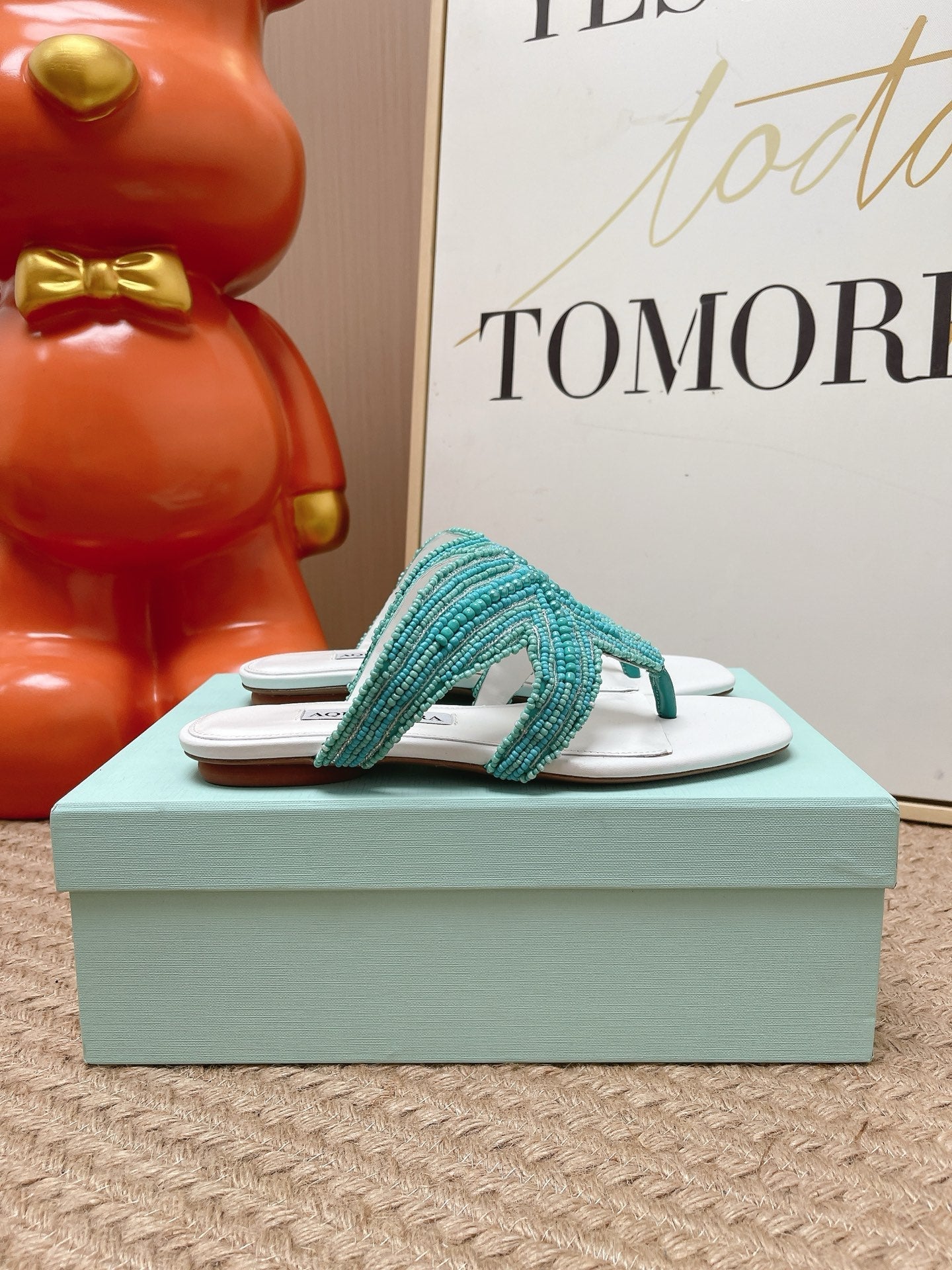 AQUAZZURA 26S STARFISH BEADED THONG SANDALS IN WHITE & TURQUOISE LAMBSKIN