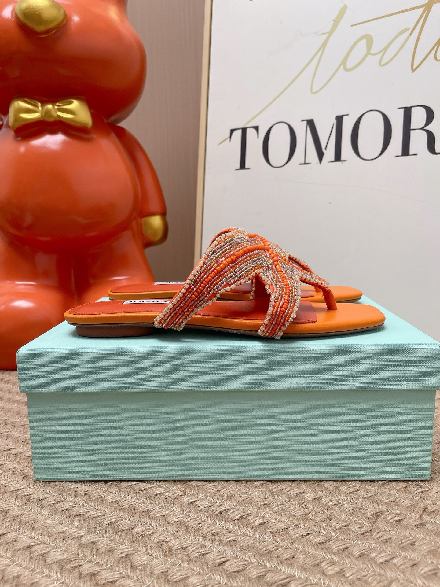 AQUAZZURA 26S STARFISH BEADED THONG SANDALS IN ORANGE LAMBSKIN