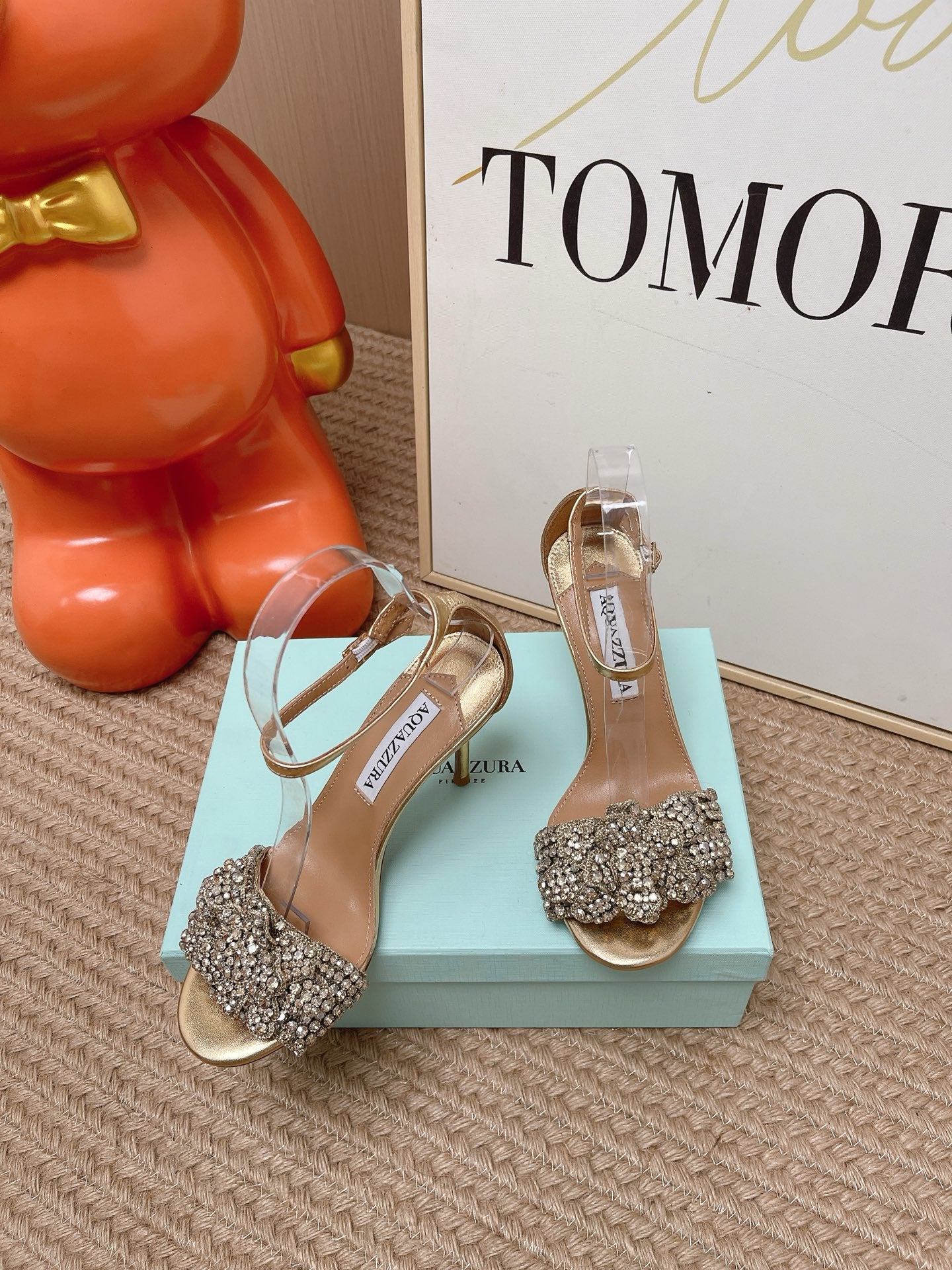 AQUAZZURA 26S HIGH-HEEL SANDALS 85 MM IN LIGHT GOLD LEATHER & CRYSTALS