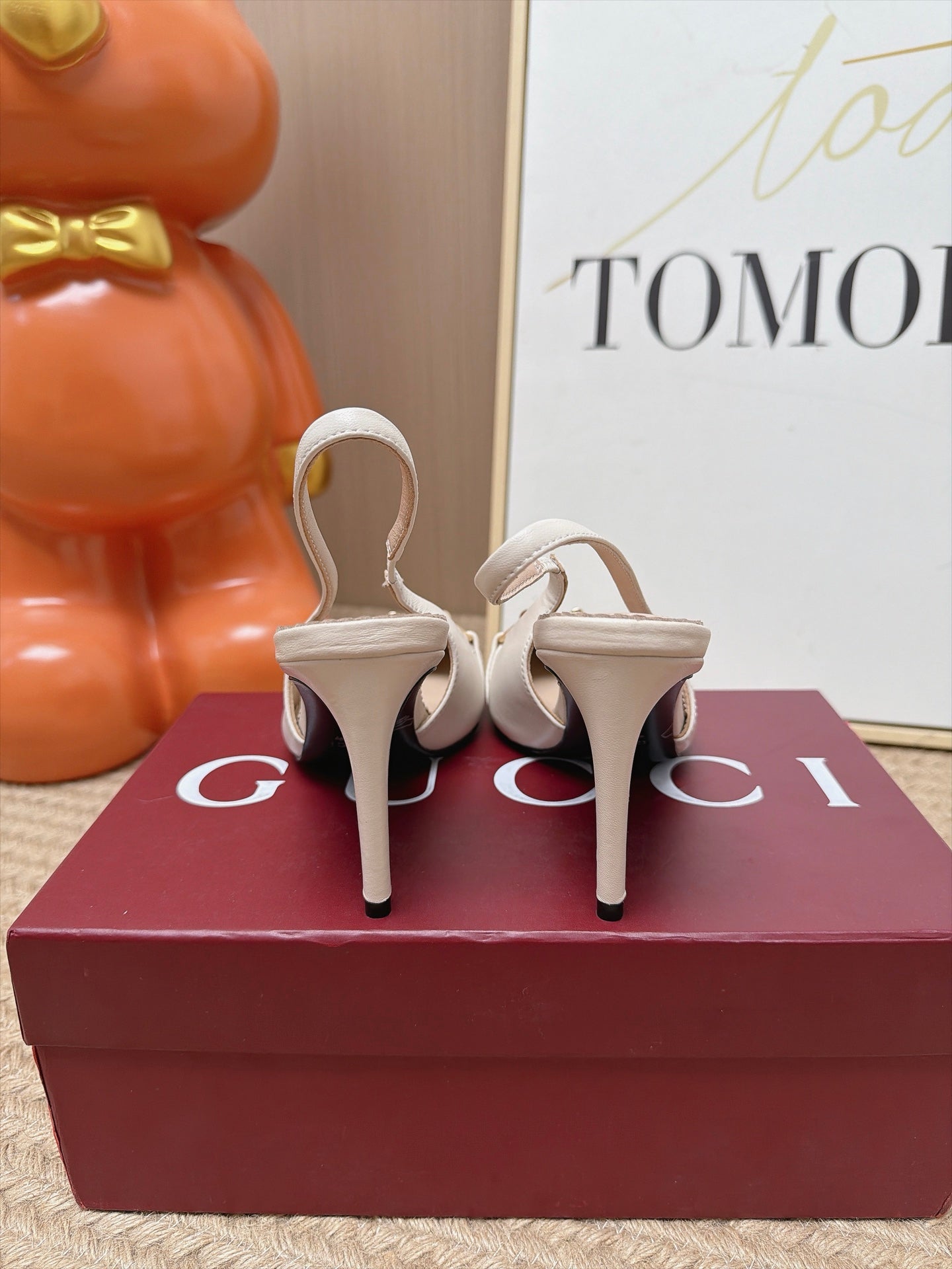 GUCCI 26S SLINGBACK HEELS 105 MM IN CREAM WHITE LAMBSKIN
