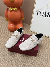 GUCCI 26S LOAFERS IN OFF WHITE GG EMBOSSED SUEDE