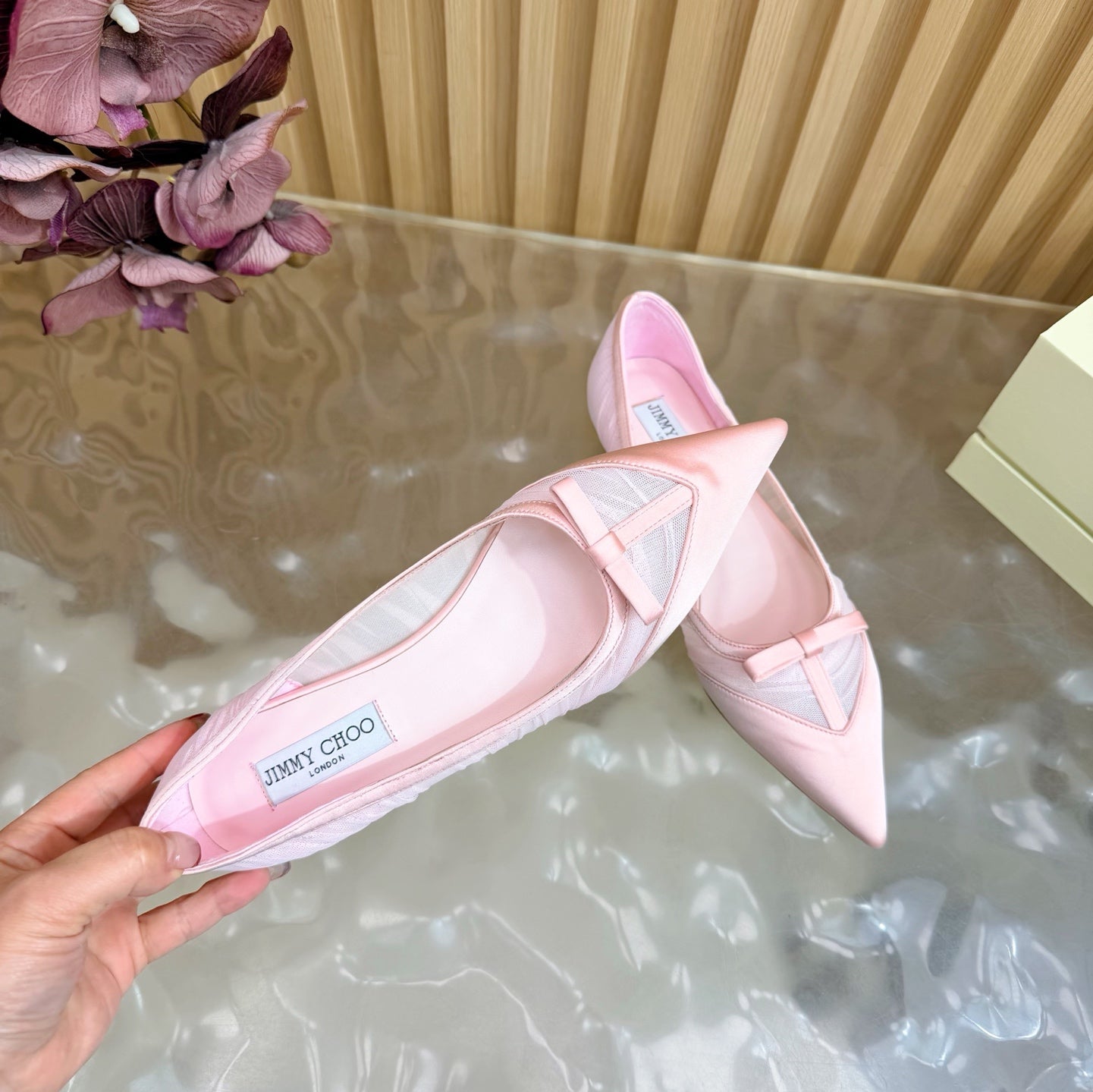 JIMMY CHOO 26S FLATS IN LIGHT PINK MESH AND SATIN