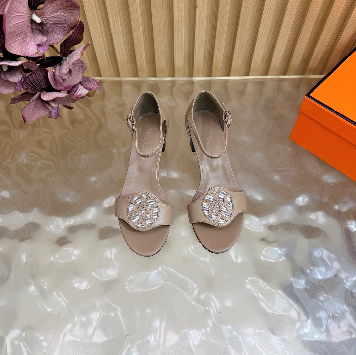 HM 26S MARQUISE SANDAL 45MM IN BROWN CALFSKIN