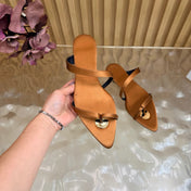 YSL 26S THONG SANDALS IN CAMEL FABRIC