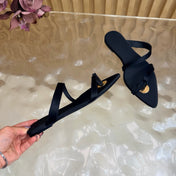 YSL 26S THONG SANDALS IN BLACK CALFSKIN WITH GOLD TONE LOGO EMBELLISHMENT