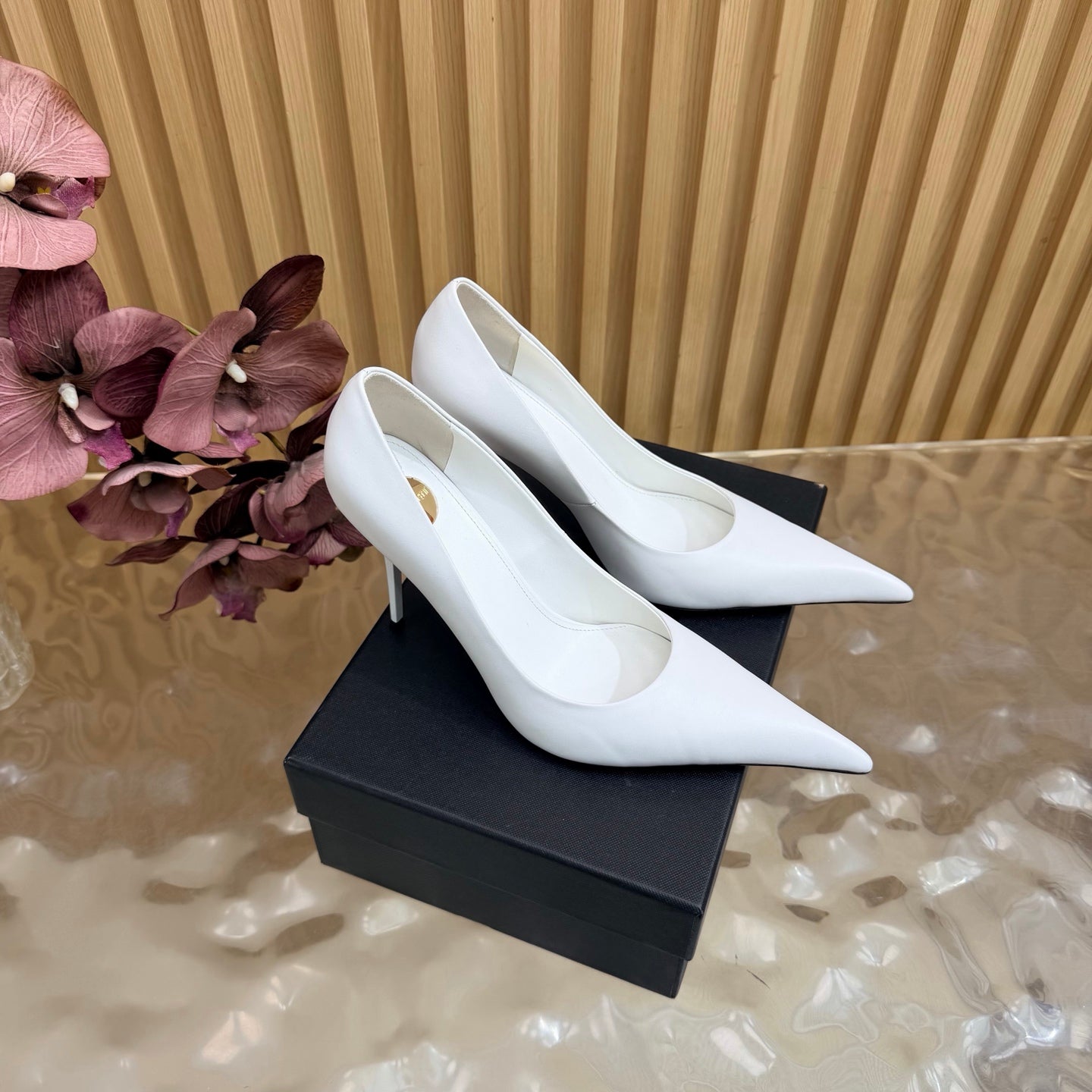 YSL 26S HIGH HEEL PUMPS 110 MM IN WHITE CALFSKIN