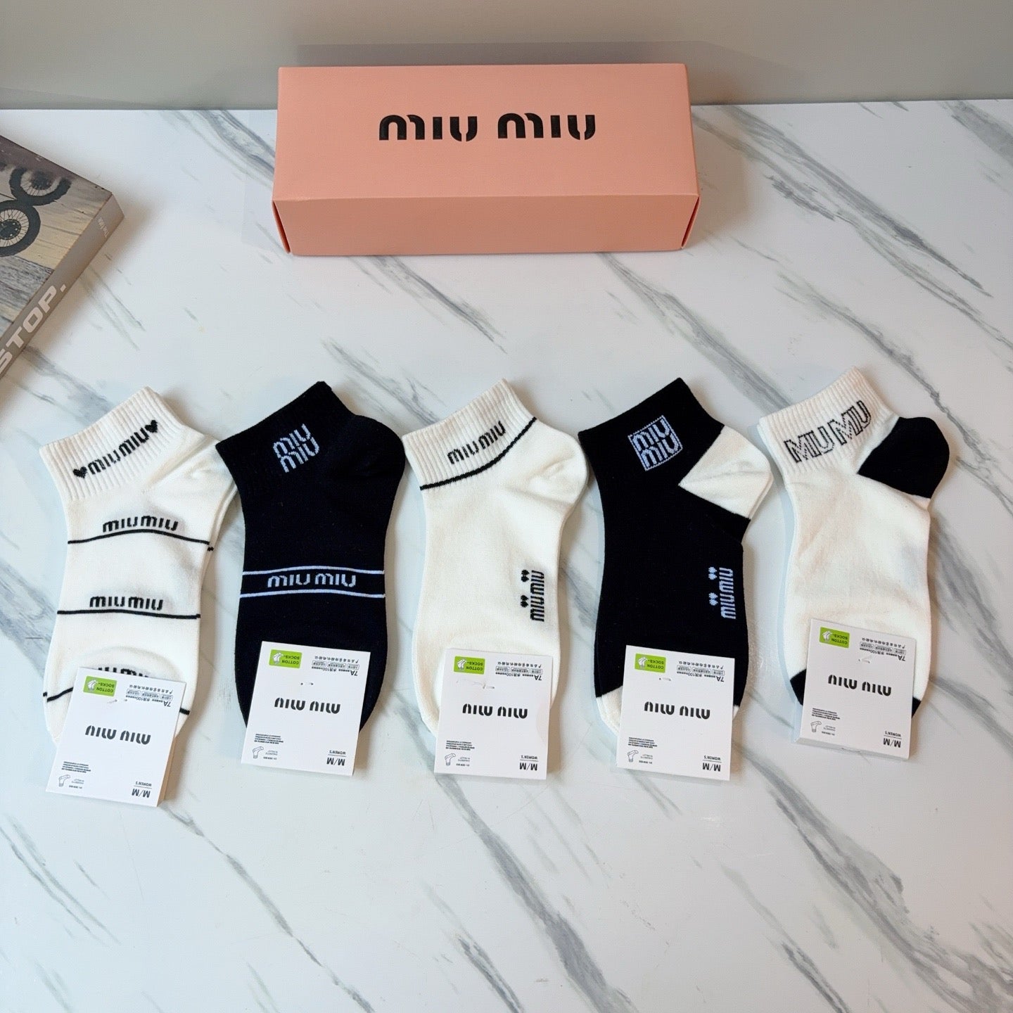 MIUMIU 26S ANKLE SOCKS 413862 (1 BOX)