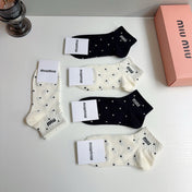 MIUMIU 26S ANKLE SOCKS 407149 (1 BOX)