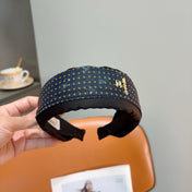 CHANEL 26S HEADBAND IN WHITE AND BLACK SILK 505295