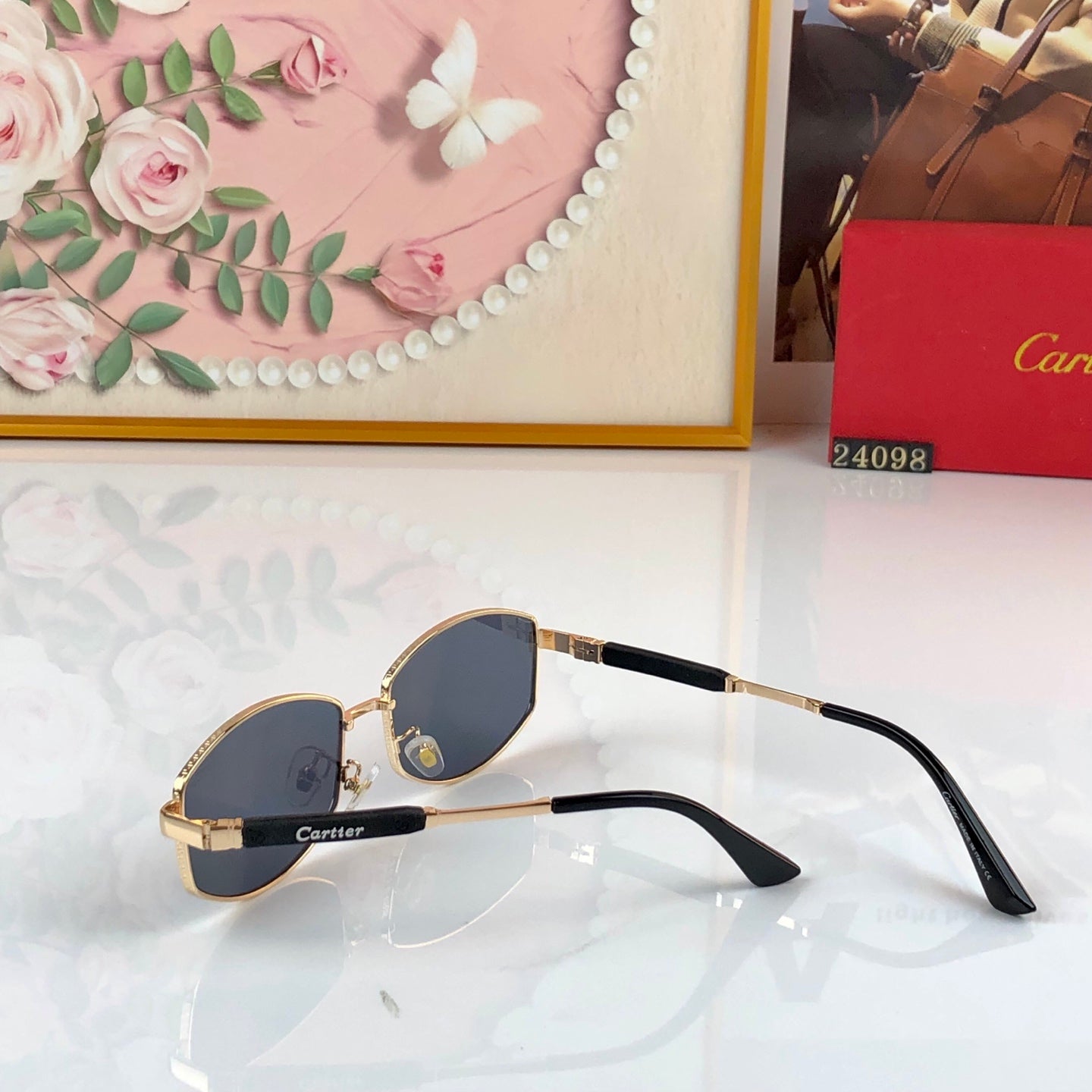 CARTIER 26S THIN METAL FRAME IN METAL 436067