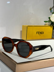 FEN EVOLUTION CHUNKY GEOMETRIC FRAME SUNGLASSES FE40118 IN ACETATE