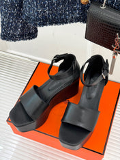 ILLUSION 35 SANDAL IN BLACK CALFSKIN
