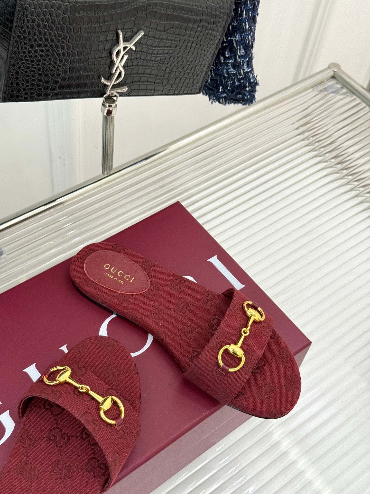 SLIDE SANDALS IN RED FABRIC EMBOSSED LOGO