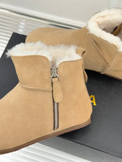 ALAIA 26S SNOW BOOTS IN DARK BEIGE SUEDE AND WOOL