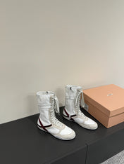 LACE-UP BOOTS IN BEIGE SUEDE AND WHITE MESH
