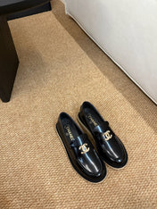 CHANEL 26S LOAFER IN BLACK PATENT CALFSKIN CC LOGO