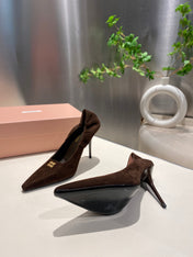 POINTED-TOE HIGH HEEL PUMPS IN CHOCOLATE SUEDE